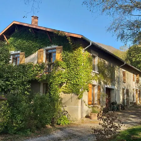 Holiday home L'ane A Plumes *